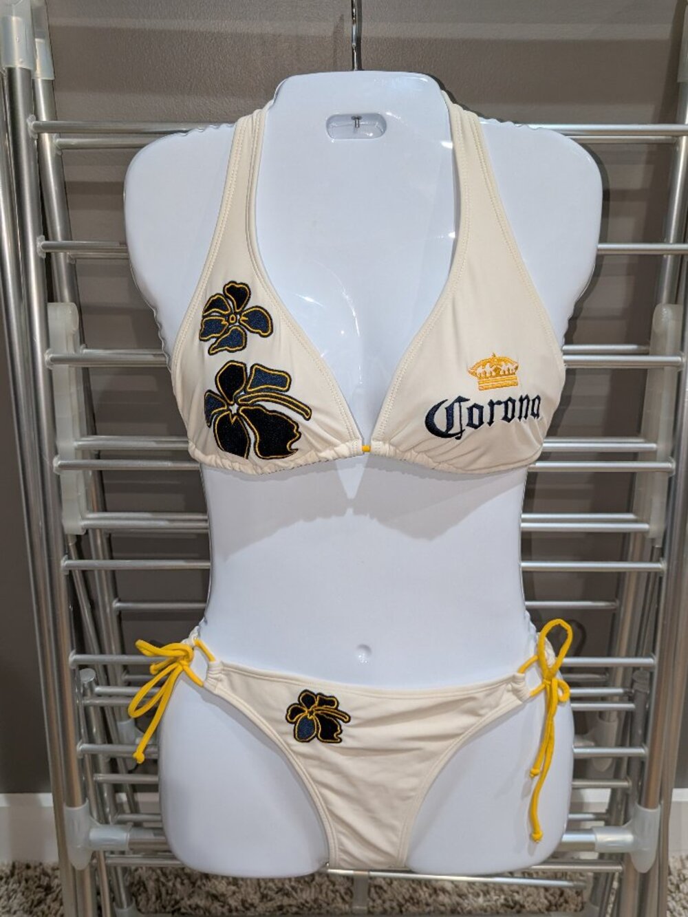 Corona Extra Bikini Set Embroidered Floral Halter Top L Bottom S Y2K